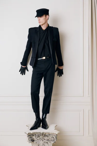 Look 9